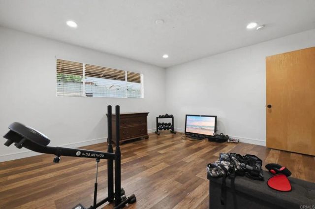 2265 Warmlands Avenue, Vista, CA 92084