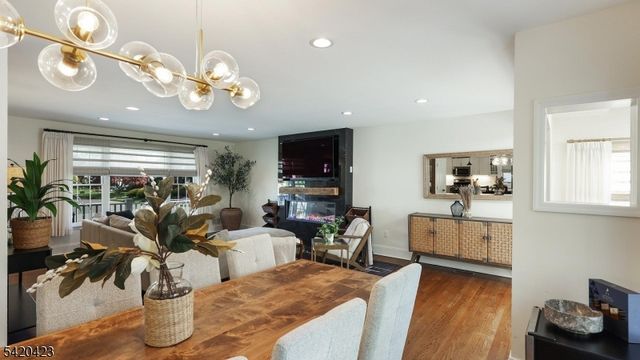 156 Mohawk Dr, Cranford Twp., NJ 07016