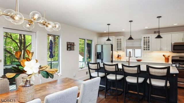 156 Mohawk Dr, Cranford Twp., NJ 07016