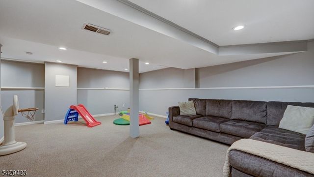 156 Mohawk Dr, Cranford Twp., NJ 07016