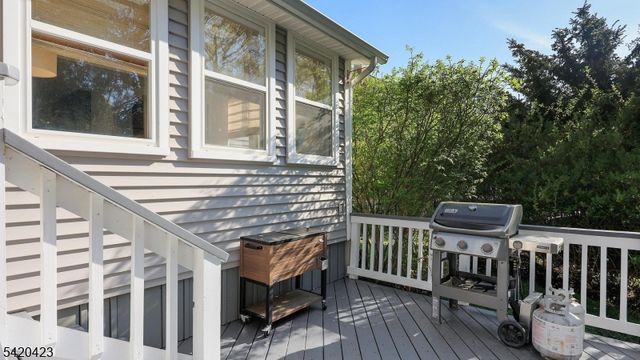 156 Mohawk Dr, Cranford Twp., NJ 07016