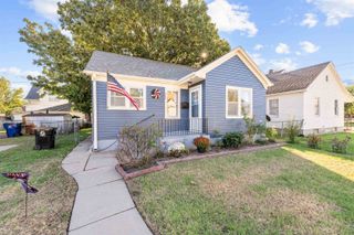 335 Baker St, Salina, KS 67401