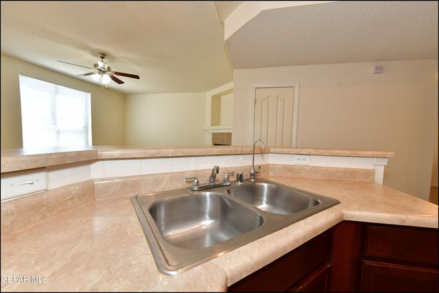 736 Draco Place, El Paso, TX 79907