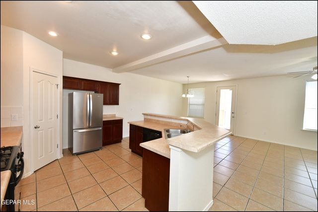 736 Draco Place, El Paso, TX 79907
