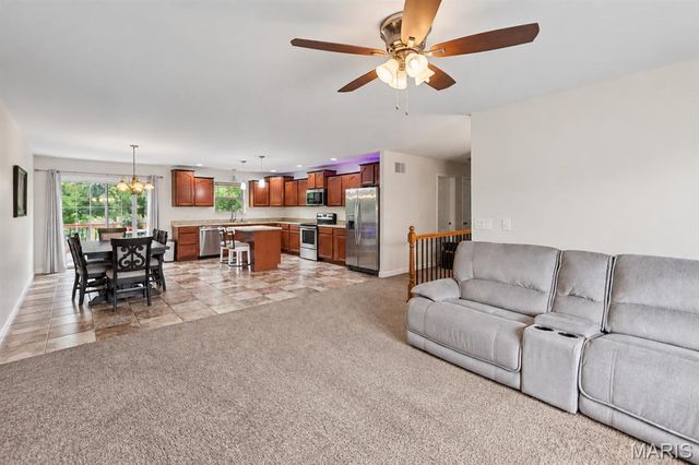 427 Sammy Lane, Caseyville, IL 62232