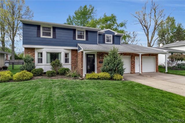 66 Pin Oak Drive, Amherst, NY 14221