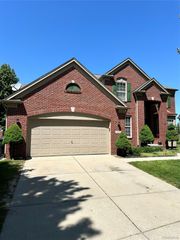 7383 Tottenham, Shelby Charter Township, MI 48317