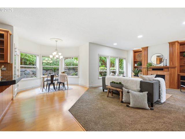 3291 RIDGE POINTE Dr, Forest Grove, OR 97116