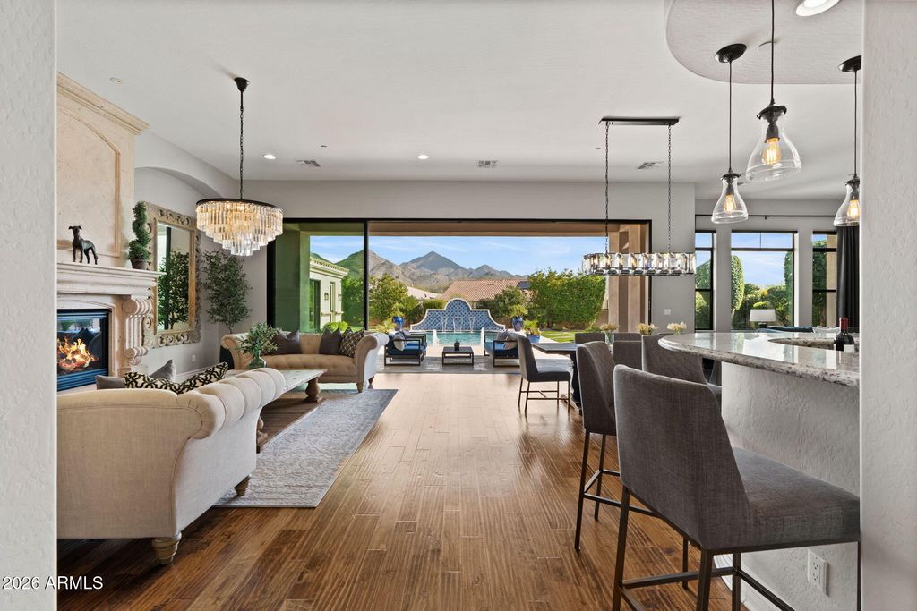 Image 17 of property listing at 18159 N 98TH Way, Scottsdale, AZ 85255