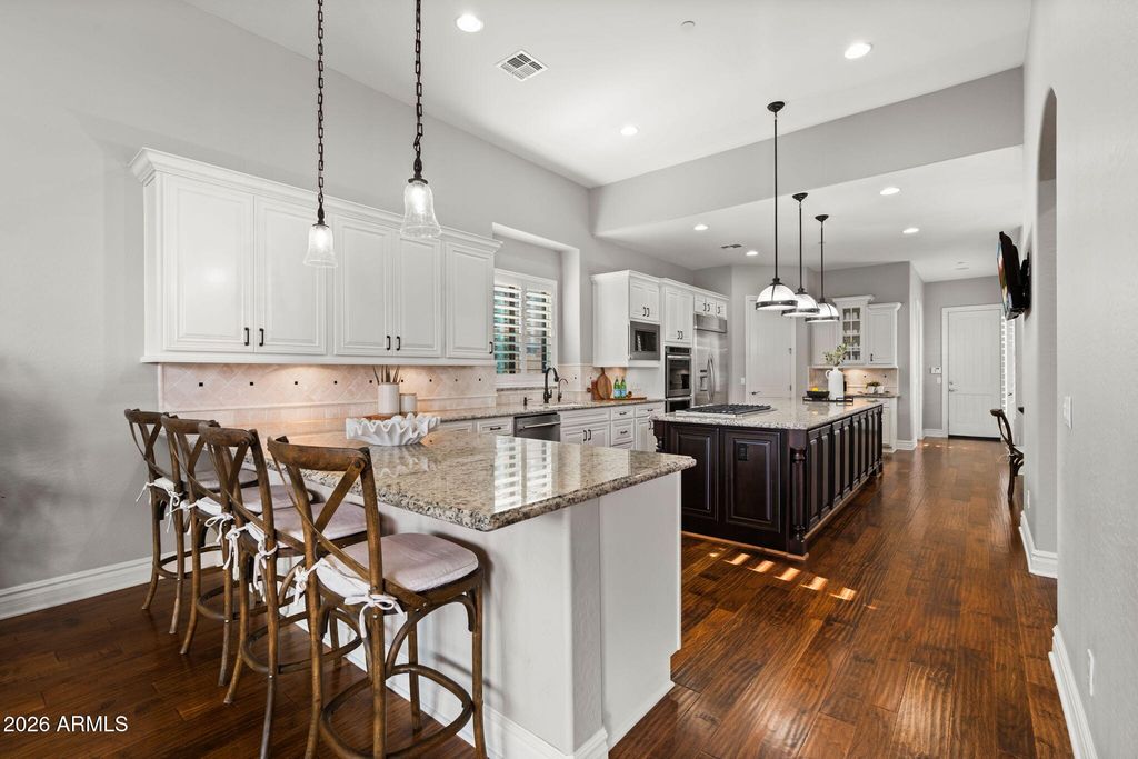 Image 28 of property listing at 18159 N 98TH Way, Scottsdale, AZ 85255