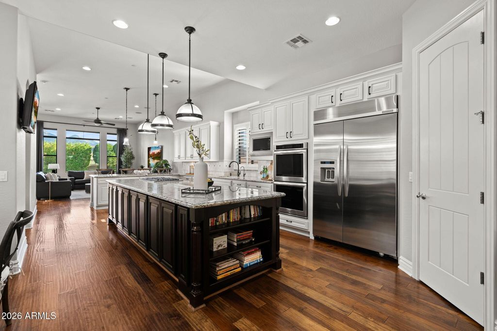 Image 31 of property listing at 18159 N 98TH Way, Scottsdale, AZ 85255