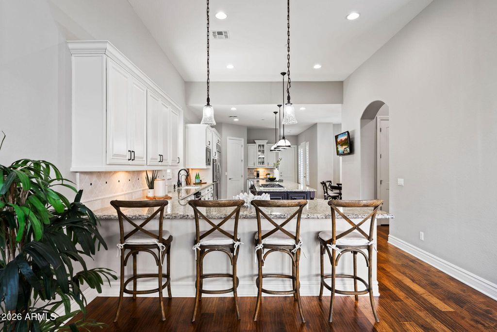 Image 33 of property listing at 18159 N 98TH Way, Scottsdale, AZ 85255