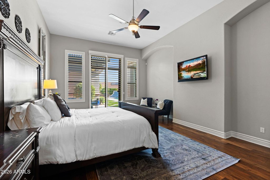 Image 38 of property listing at 18159 N 98TH Way, Scottsdale, AZ 85255