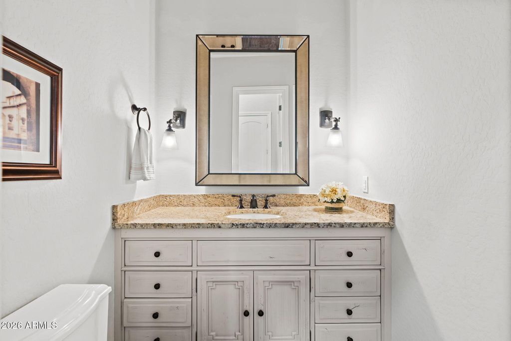 Image 53 of property listing at 18159 N 98TH Way, Scottsdale, AZ 85255