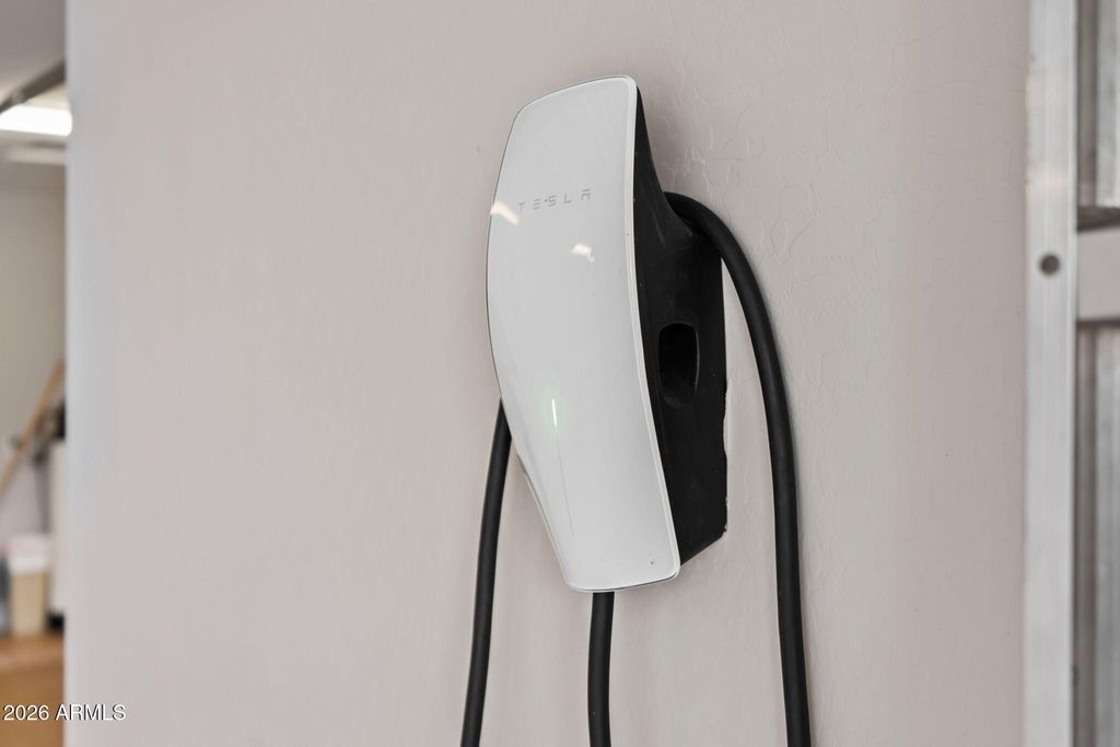 Image 56 of property listing at 18159 N 98TH Way, Scottsdale, AZ 85255