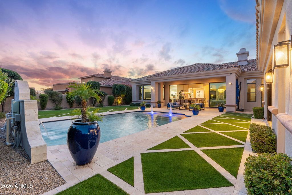 Image 66 of property listing at 18159 N 98TH Way, Scottsdale, AZ 85255