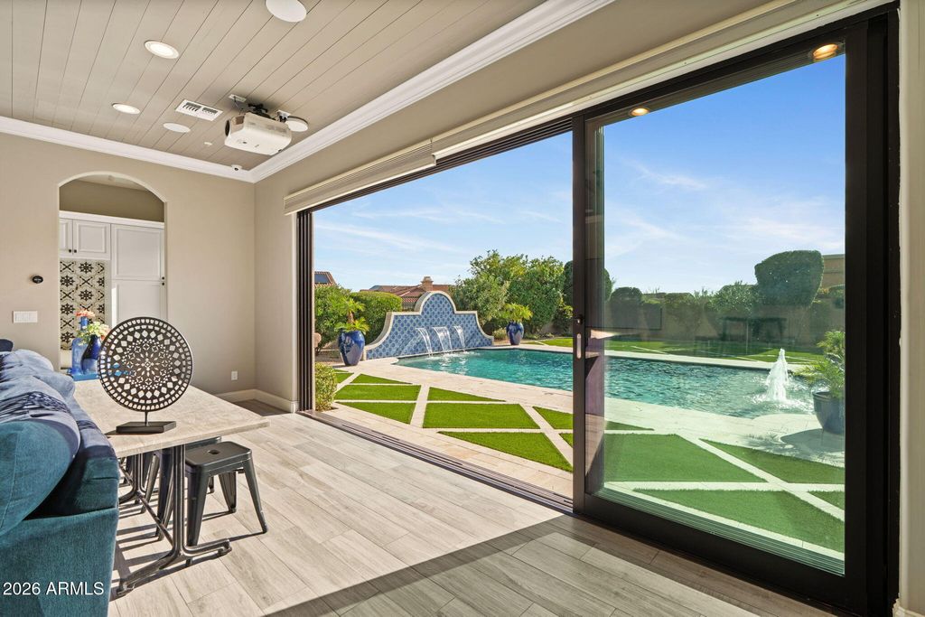 Image 74 of property listing at 18159 N 98TH Way, Scottsdale, AZ 85255