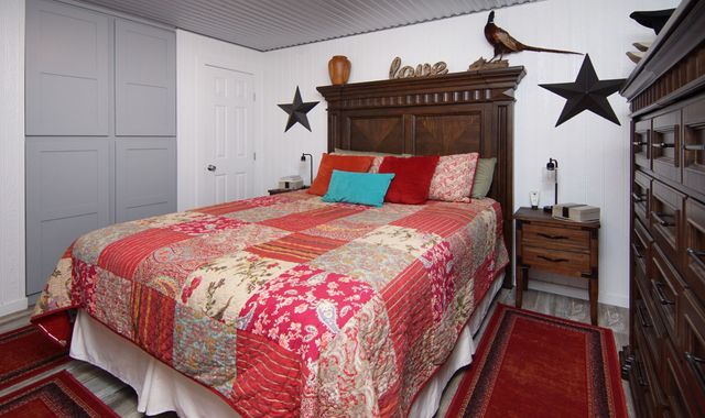 5845 Lazy Bend Road, Millsap, TX 76066