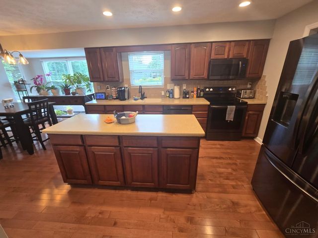 9187 Nottingham Way, Deerfield Twp., OH 45040