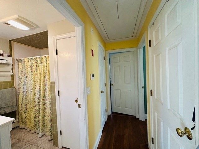 8 Jasmine Ln, Barnstable, MA 02601