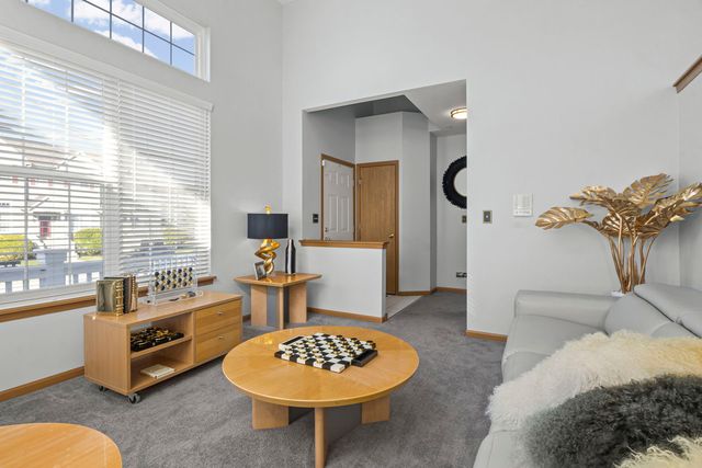 21617 Dogwood Road 112-5, Matteson, IL 60443