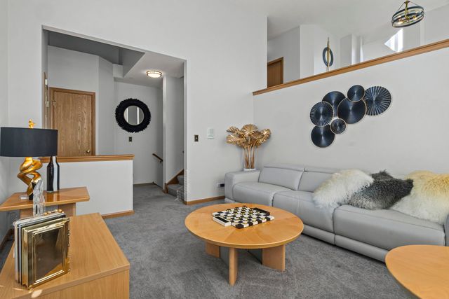 21617 Dogwood Road 112-5, Matteson, IL 60443