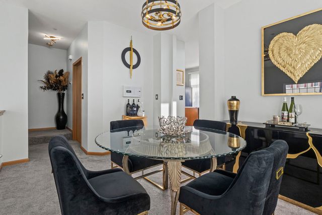 21617 Dogwood Road 112-5, Matteson, IL 60443