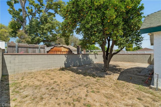 1667 N Lagoon Avenue, Wilmington, CA 90744