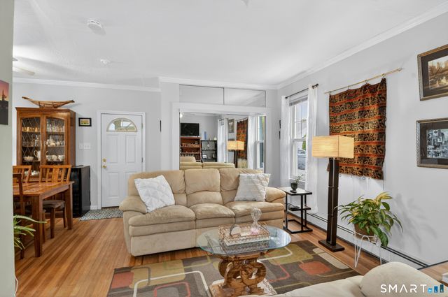 41 Grove Place, West Haven, CT 06516