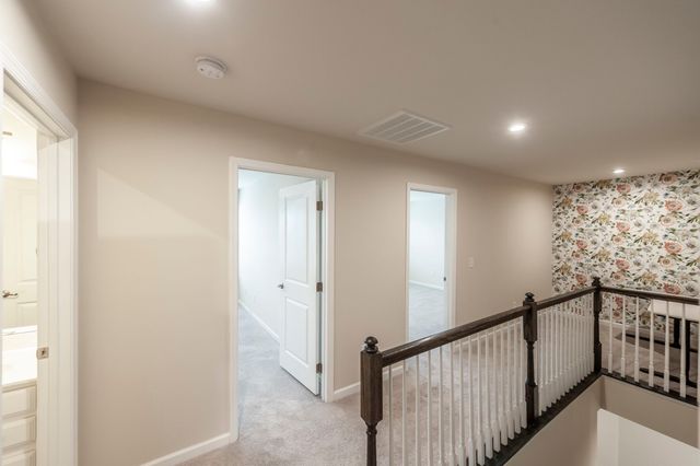 1412 Carderock Springs Dr, Gallatin, TN 37066