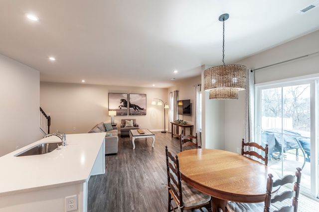 1412 Carderock Springs Dr, Gallatin, TN 37066