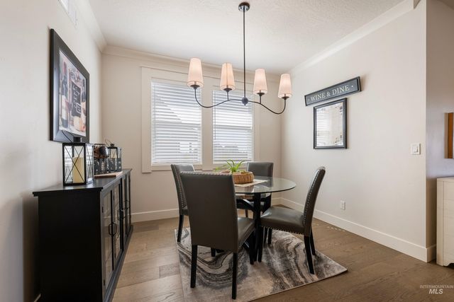 6874 W Los Flores Drive, Meridian, ID 83646