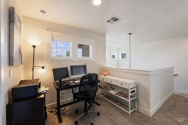 6874 W Los Flores Drive, Meridian, ID 83646
