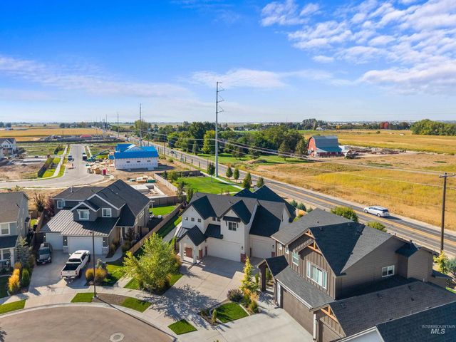6874 W Los Flores Drive, Meridian, ID 83646