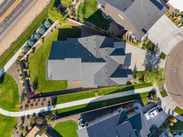 6874 W Los Flores Drive, Meridian, ID 83646