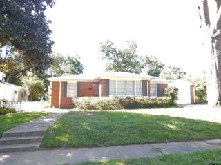 423 E 9th St., Tyler, TX 75701