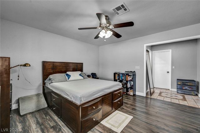 5882 Rio Tinto Way, Las Vegas, NV 89110