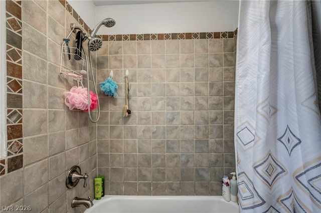 5882 Rio Tinto Way, Las Vegas, NV 89110