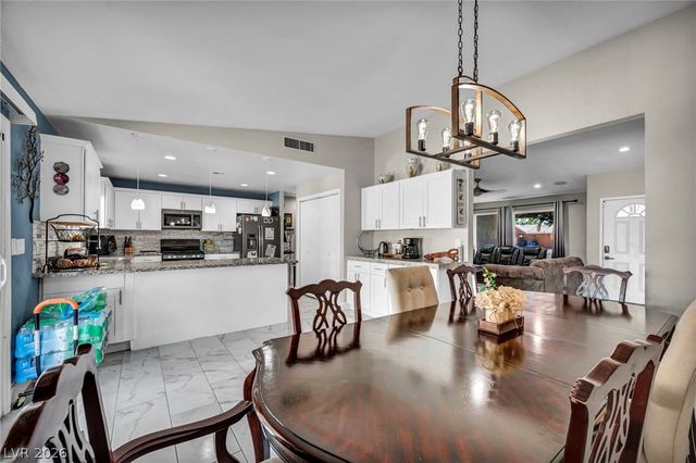 5882 Rio Tinto Way, Las Vegas, NV 89110