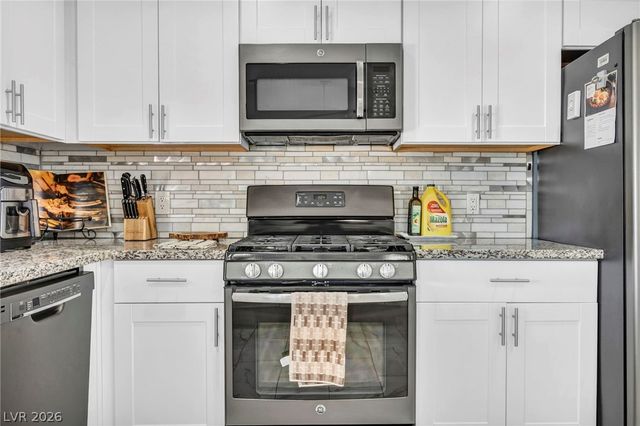 5882 Rio Tinto Way, Las Vegas, NV 89110
