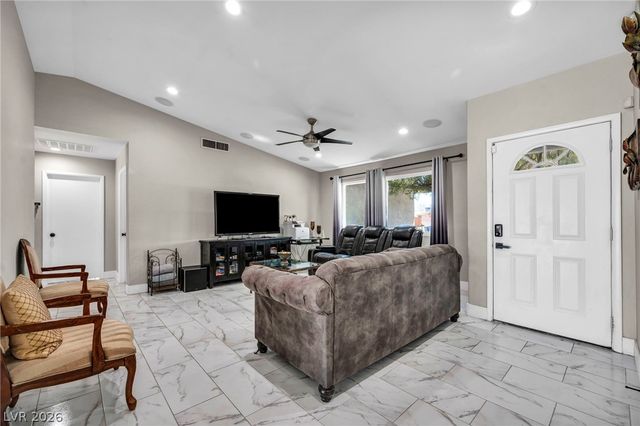 5882 Rio Tinto Way, Las Vegas, NV 89110