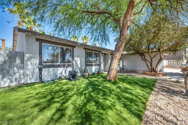 5882 Rio Tinto Way, Las Vegas, NV 89110
