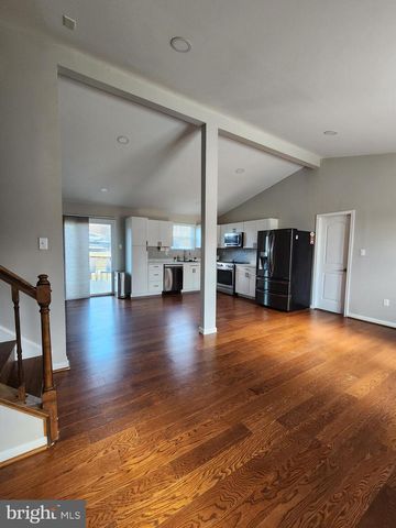 6660 HUNTER RD, Elkridge, MD 21075