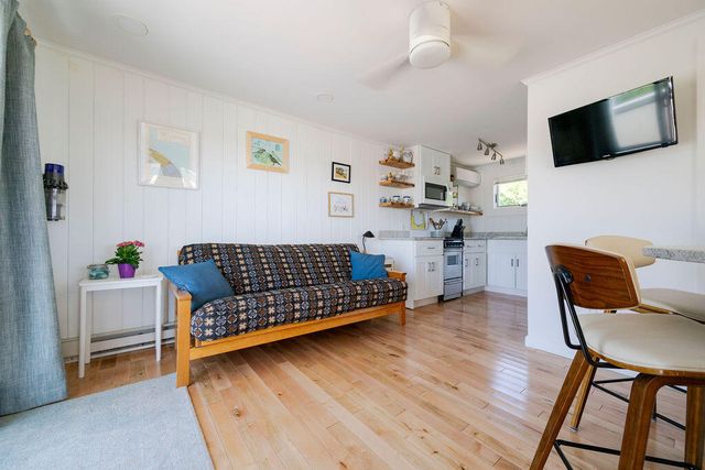 168 Shore Road UNIT 8, Truro, MA 02666