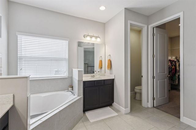436 BELLISSIMO PLACE, Howey In The Hills, FL 34737