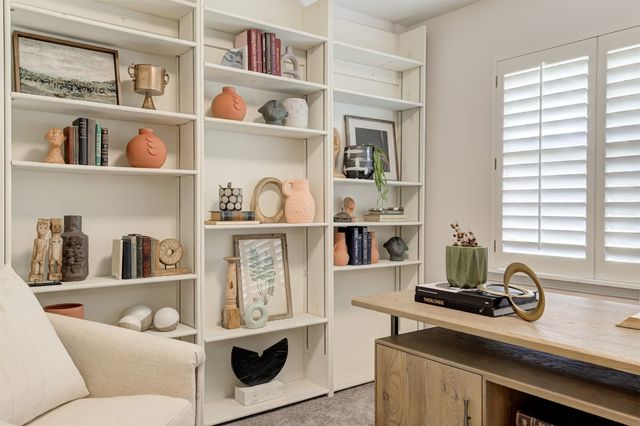 1224 Mulberry Lane, Nichols Hills, OK 73116