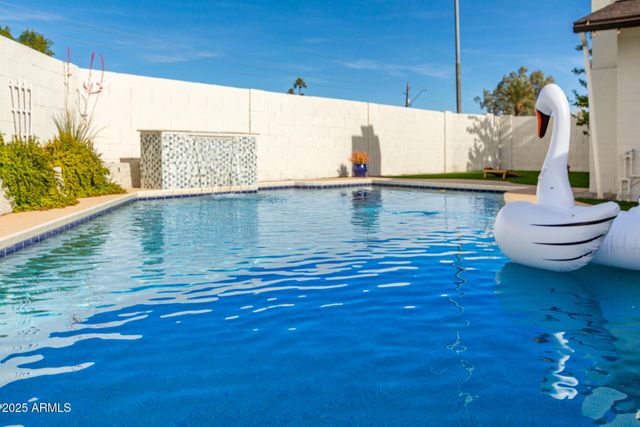 5202 E KAREN Drive, Scottsdale, AZ 85254
