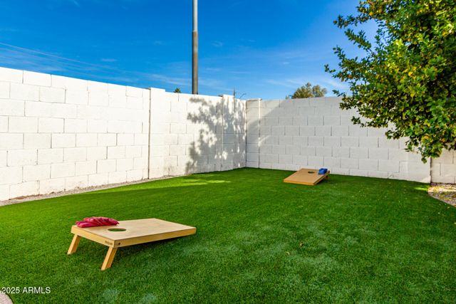 5202 E KAREN Drive, Scottsdale, AZ 85254