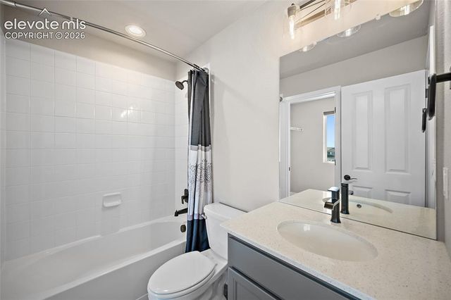 3938 Ryedale Way, Colorado Springs, CO 80922