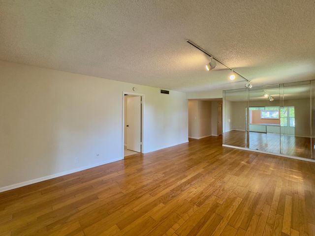 2800 Fiore Way 201, Delray Beach, FL 33445